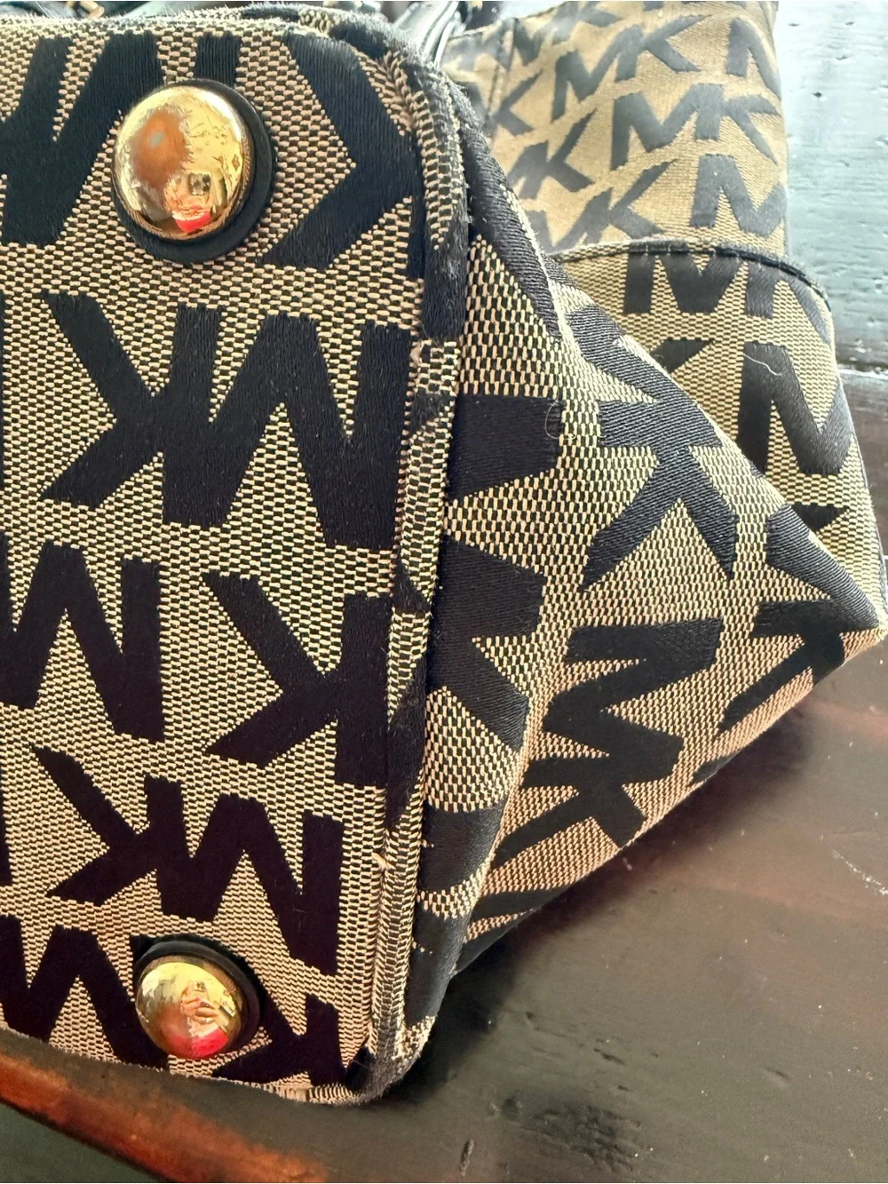 Michael Kors Jet Set Logo Tote canvas Beige & Brown MK Leather straps Good cond.